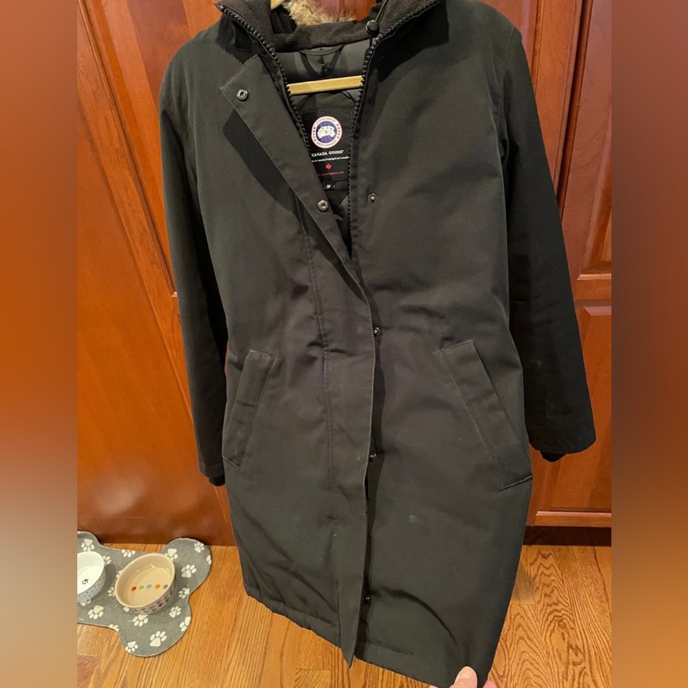 Canada Goose Women’s Victoria Parka